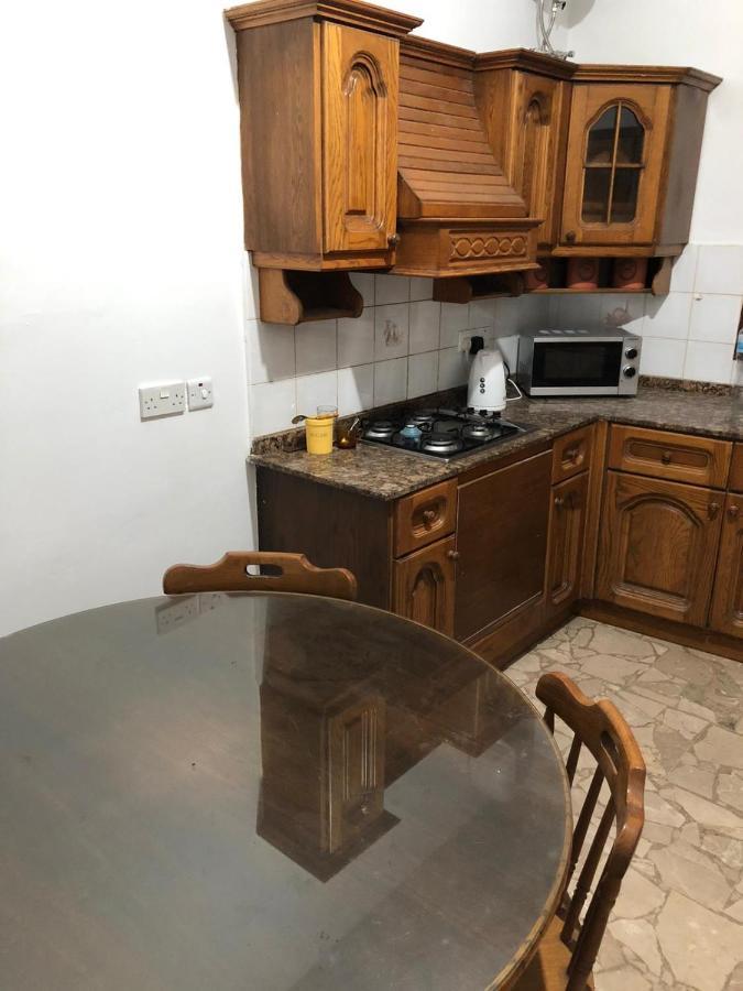 Oleander Butts Inn Żebbuġ Екстериор снимка
