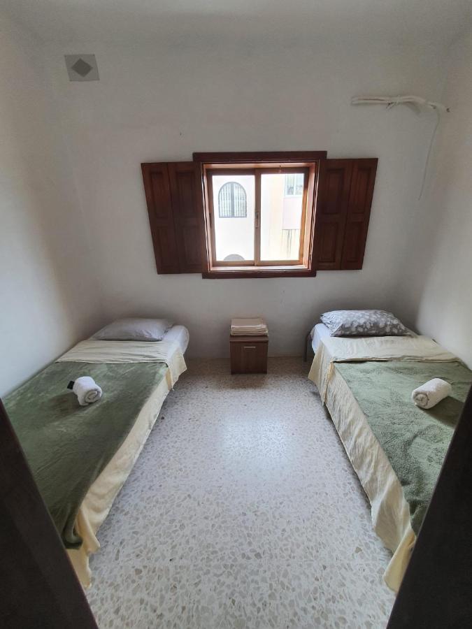 Oleander Butts Inn Żebbuġ Екстериор снимка